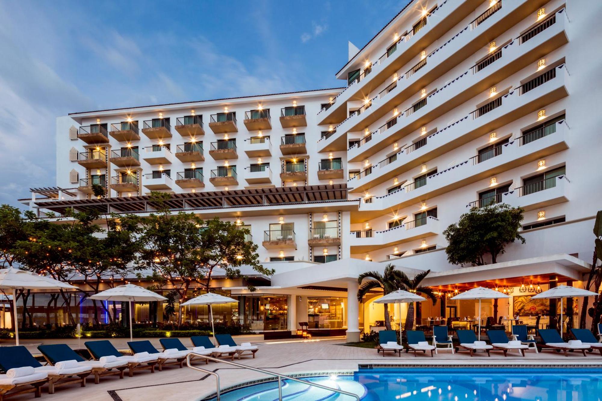Villa Premiere Boutique Hotel & Romantic Getaway - Adults Only Puerto Vallarta Buitenkant foto